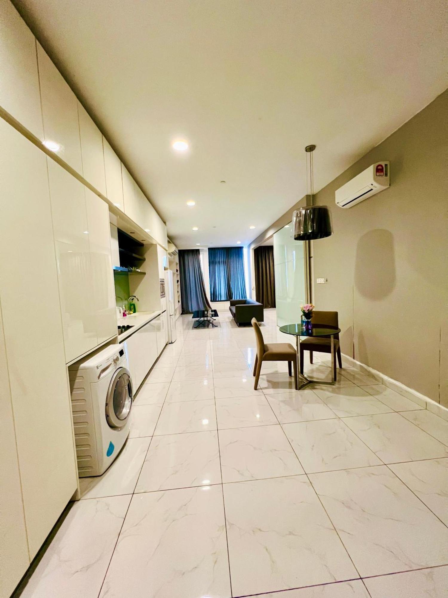 Platinum Klcc By Luxury Suites Kuala Lumpur Exterior foto